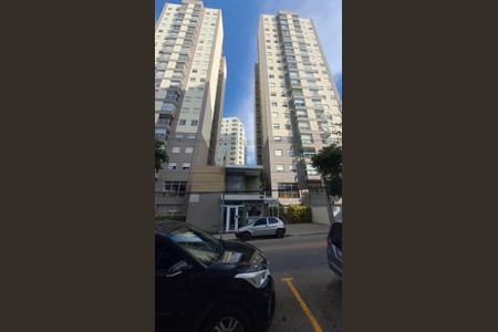 Apartamento à venda com 70m², 1 quarto e 2 vagas Apartamento à venda com 70m², 1 quarto e 2 vagasFachada