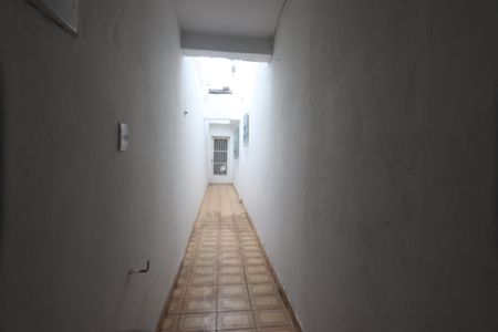 Casa à venda com 215m², 2 quartos e 1 vagaCorredor Lateral