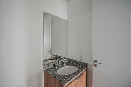 Apartamento para alugar com 48m², 2 quartos e 1 vaga Apartamento para alugar com 48m², 2 quartos e 1 vagaBanheiro