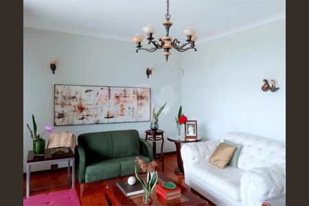 Casa à venda com 5 quartos, 240m² em São Luiz, Belo Horizonte