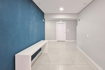 Apartamento à venda com 47m², 2 quartos e 1 vaga Apartamento à venda com 47m², 2 quartos e 1 vagaÁrea comum - hall