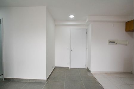 Sala de apartamento para alugar com 2 quartos, 49m² em Santa Terezinha, Santo André