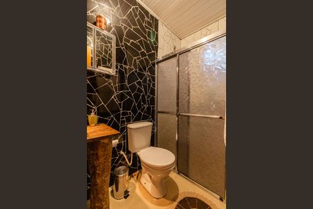 Casa à venda com 109m², 3 quartos e 1 vaga Casa à venda com 109m², 3 quartos e 1 vagaBanheiro 2