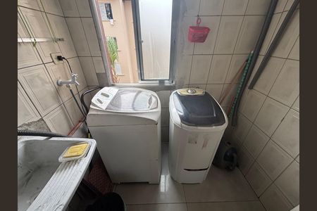 Apartamento à venda com 49m², 2 quartos e 1 vaga Apartamento à venda com 49m², 2 quartos e 1 vagaÁrea de Serviço