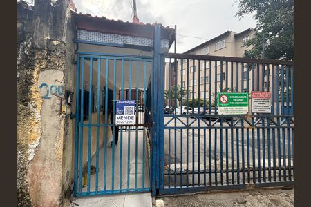Apartamento à venda com 49m², 2 quartos e 1 vaga Apartamento à venda com 49m², 2 quartos e 1 vagaFachada