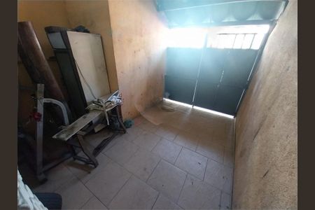 Casa à venda com 597m², 3 quartos e 1 vaga