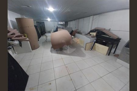 Casa à venda com 597m², 3 quartos e 1 vaga