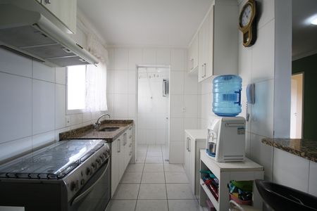 Apartamento à venda com 87m², 3 quartos e 2 vagasCozinha