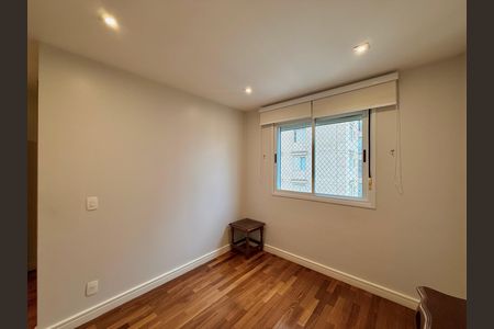 Apartamento à venda com 169m², 3 quartos e 3 vagas Apartamento à venda com 169m², 3 quartos e 3 vagasSuíte 2