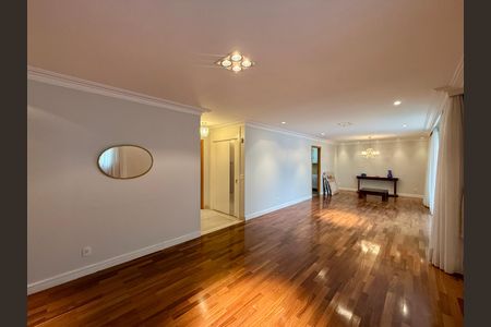 Apartamento à venda com 169m², 3 quartos e 3 vagas Apartamento à venda com 169m², 3 quartos e 3 vagasSala