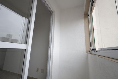 Apartamento para alugar com 58m², 2 quartos e 1 vaga Apartamento para alugar com 58m², 2 quartos e 1 vagaSacada