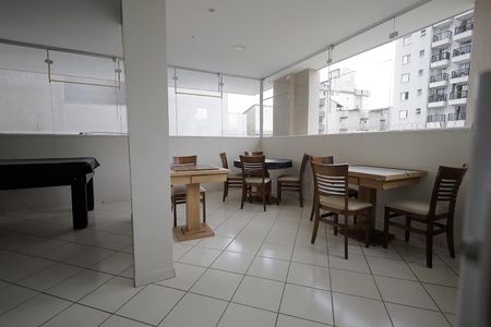 Apartamento para alugar com 58m², 2 quartos e 1 vaga Apartamento para alugar com 58m², 2 quartos e 1 vagaSala de Jogos