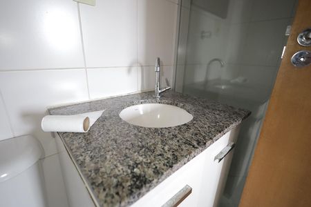 Apartamento para alugar com 58m², 2 quartos e 1 vaga Apartamento para alugar com 58m², 2 quartos e 1 vagaBanheiro Suíte