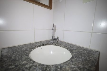 Apartamento para alugar com 58m², 2 quartos e 1 vaga Apartamento para alugar com 58m², 2 quartos e 1 vagaBanheiro
