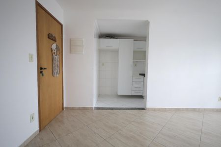 Sala de apartamento para alugar com 2 quartos, 58m² em Vila Alpina, Santo André