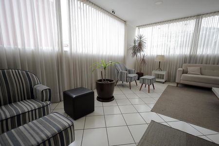 Apartamento para alugar com 58m², 2 quartos e 1 vaga Apartamento para alugar com 58m², 2 quartos e 1 vagaHall social