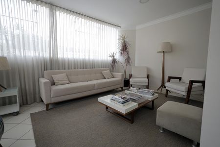 Apartamento para alugar com 58m², 2 quartos e 1 vaga Apartamento para alugar com 58m², 2 quartos e 1 vagaHall social