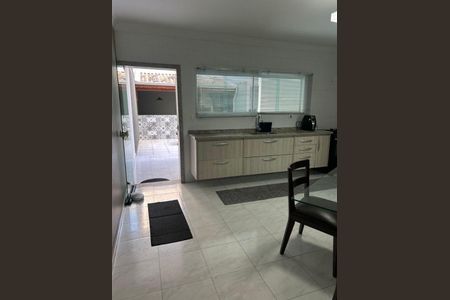 Casa à venda com 369m², 4 quartos e 4 vagas