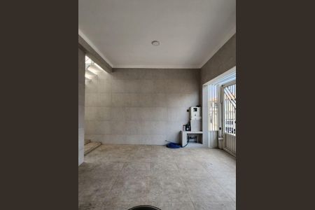 Casa à venda com 2 quartos, 110m² em Jardim Moncoes, Santo André