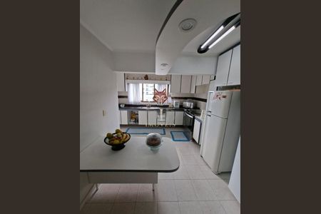 Apartamento à venda com 126m², 3 quartos e 2 vagas