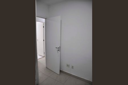 Apartamento para alugar com 95m², 3 quartos e 2 vagas Apartamento para alugar com 95m², 3 quartos e 2 vagasDetalhe - Quarto 03