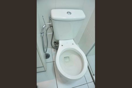 Apartamento para alugar com 95m², 3 quartos e 2 vagas Apartamento para alugar com 95m², 3 quartos e 2 vagasDetalhe - Banheiro Social