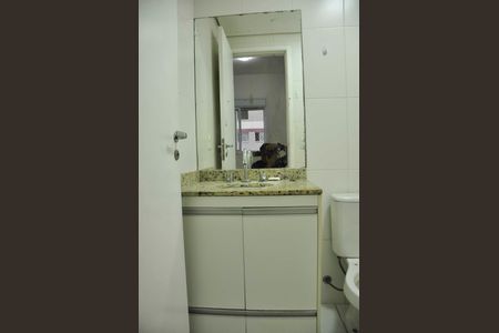 Apartamento para alugar com 95m², 3 quartos e 2 vagas Apartamento para alugar com 95m², 3 quartos e 2 vagasDetalhe - Suíte