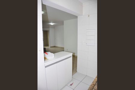 Apartamento para alugar com 95m², 3 quartos e 2 vagas Apartamento para alugar com 95m², 3 quartos e 2 vagasDetalhe - Cozinha Americana