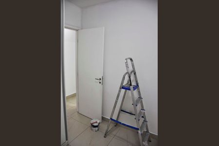 Apartamento para alugar com 95m², 3 quartos e 2 vagas Apartamento para alugar com 95m², 3 quartos e 2 vagasDetalhe - Quarto 02