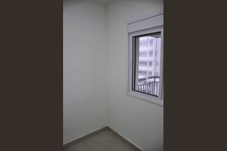 Apartamento para alugar com 95m², 3 quartos e 2 vagas Apartamento para alugar com 95m², 3 quartos e 2 vagasDetalhe - Quarto 03