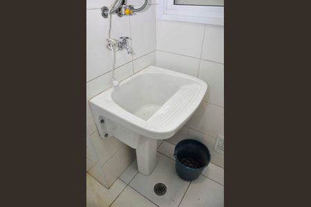 Apartamento para alugar com 95m², 3 quartos e 2 vagas Apartamento para alugar com 95m², 3 quartos e 2 vagasDetalhe - Área de Serviço