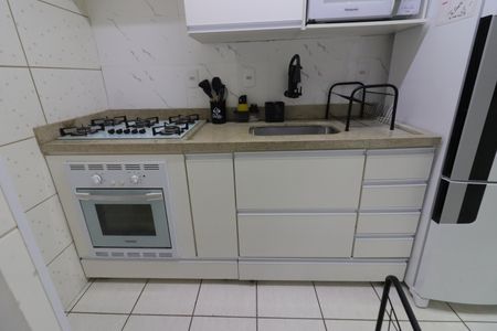 Apartamento para alugar com 49m², 2 quartos e 1 vagaCozinha e Área de Serviço