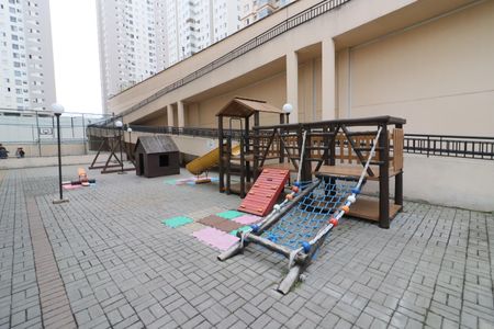 Apartamento para alugar com 49m², 2 quartos e 1 vagaÁrea comum - Playground