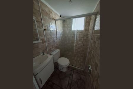 Banheiro de apartamento para alugar com 1 quarto, 60m² em Jardim Marica, Mogi das Cruzes