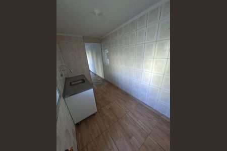 Cozinha de apartamento para alugar com 1 quarto, 60m² em Jardim Marica, Mogi das Cruzes