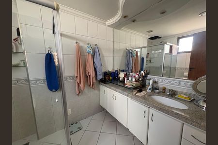 Apartamento à venda com 131m², 3 quartos e 3 vagas Apartamento à venda com 131m², 3 quartos e 3 vagasBanheiro da Suíte 3