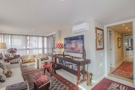Apartamento à venda com 125m², 2 quartos e 2 vagas Apartamento à venda com 125m², 2 quartos e 2 vagasSala