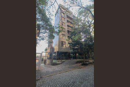 Apartamento à venda com 125m², 2 quartos e 2 vagas Apartamento à venda com 125m², 2 quartos e 2 vagasFachada