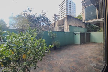 Apartamento à venda com 125m², 2 quartos e 2 vagas Apartamento à venda com 125m², 2 quartos e 2 vagasÁrea comum - Salão de festas