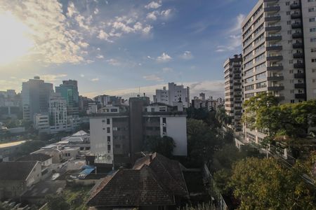 Apartamento à venda com 125m², 2 quartos e 2 vagas Apartamento à venda com 125m², 2 quartos e 2 vagasVista