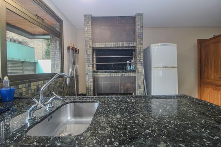 Apartamento à venda com 125m², 2 quartos e 2 vagas Apartamento à venda com 125m², 2 quartos e 2 vagasÁrea comum - Salão de festas