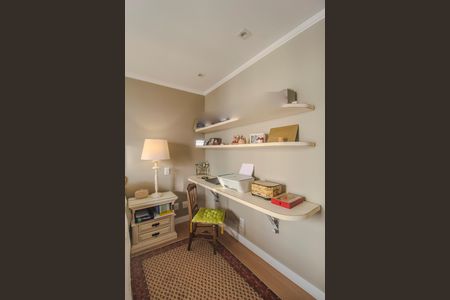 Apartamento à venda com 125m², 2 quartos e 2 vagas Apartamento à venda com 125m², 2 quartos e 2 vagasSuite