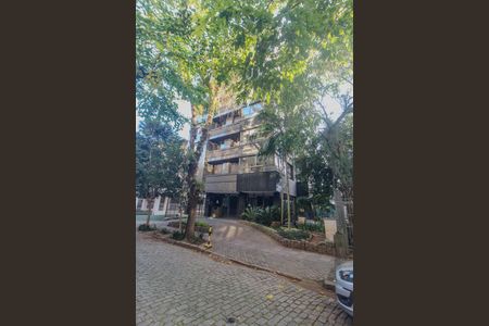 Apartamento à venda com 125m², 2 quartos e 2 vagas Apartamento à venda com 125m², 2 quartos e 2 vagasFachada