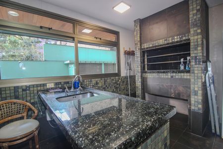 Apartamento à venda com 125m², 2 quartos e 2 vagas Apartamento à venda com 125m², 2 quartos e 2 vagasÁrea comum - Salão de festas