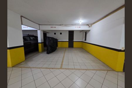 Apartamento à venda com 125m², 2 quartos e 2 vagas Apartamento à venda com 125m², 2 quartos e 2 vagasgaragem