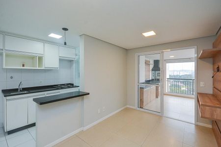 Sala de apartamento à venda com 2 quartos, 67m² em Socorro, São Paulo