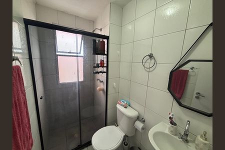 Apartamento à venda com 47m², 2 quartos e 1 vaga Apartamento à venda com 47m², 2 quartos e 1 vagaBanheiro