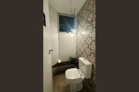 Apartamento à venda com 125m², 3 quartos e 1 vaga Apartamento à venda com 125m², 3 quartos e 1 vagaLavabo