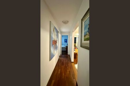 Apartamento à venda com 125m², 3 quartos e 1 vaga Apartamento à venda com 125m², 3 quartos e 1 vagaCorredor