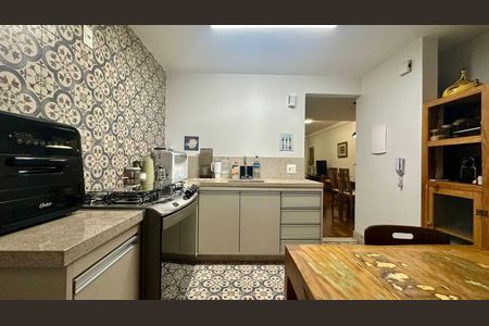 Apartamento à venda com 125m², 3 quartos e 1 vaga Apartamento à venda com 125m², 3 quartos e 1 vagaCozinha